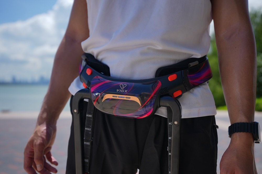 Comfortable Fit Exoskeleton for Walking with a Quick On/Off Exoskeleton Robot Suit for Running - Image 4